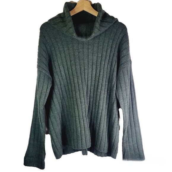 Lord & Taylor Cozy Pine Green Ribbed Sweater - Picture 1 of 10